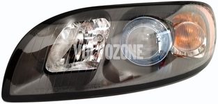 Světlomet levý xenon P1 C70 II (-2010) D2S