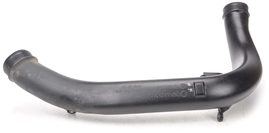 Trubka od turba k intercooleru 2.4D/D5 (2009-) P1 bez AWD (OEM)