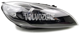 Světlomet pravý xenon P1 (-2016) V40 II(XC) D3S natáčecí (OEM)