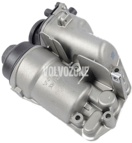 Domek olejového filtru, odvětrání klikové skříně (odlučovač oleje) 2.4D/D5 P1 (-2010), P2, P3 (-2009) (OEM)