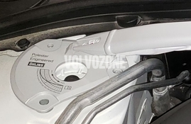 Konzole rozpěry motoru Polestar pravá SPA S60 III/V60 II(XC) (OEM)