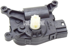 Servo motorek klapek topení CMA C40/XC40, Polestar 2