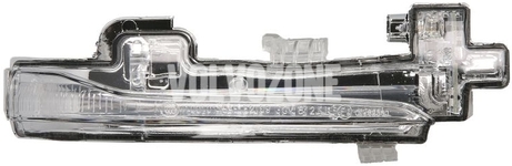 Směrovka zpětného zrcátka LED pravá P1 V40 II(XC), P3 (2012-) S80 II/V70 III, S60 II(XC)/V60(XC)
