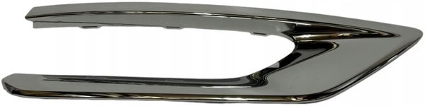 CHROME LIST Right Volvo 31663540 // Variant code: TD02 (Painted front mesh with chrome strip)